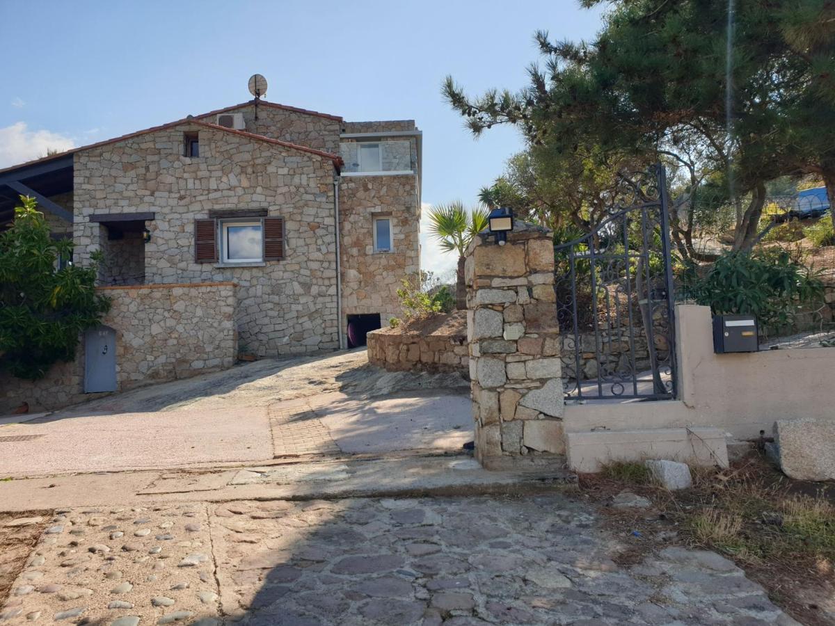 Villa U Mulinu Калви Екстериор снимка