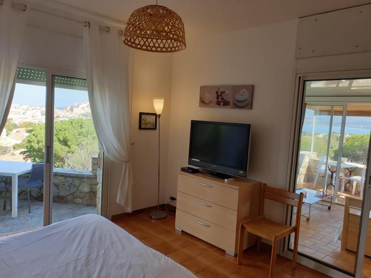 Villa U Mulinu Калви Екстериор снимка