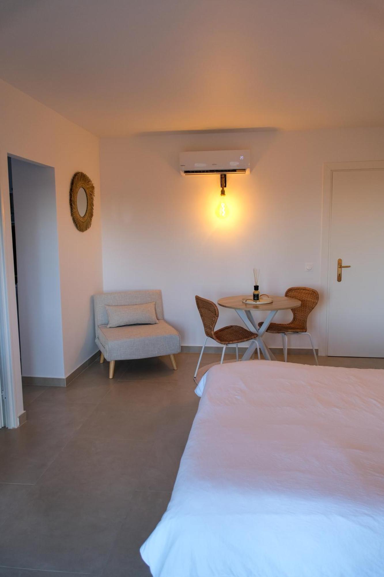 Villa U Mulinu Калви Екстериор снимка