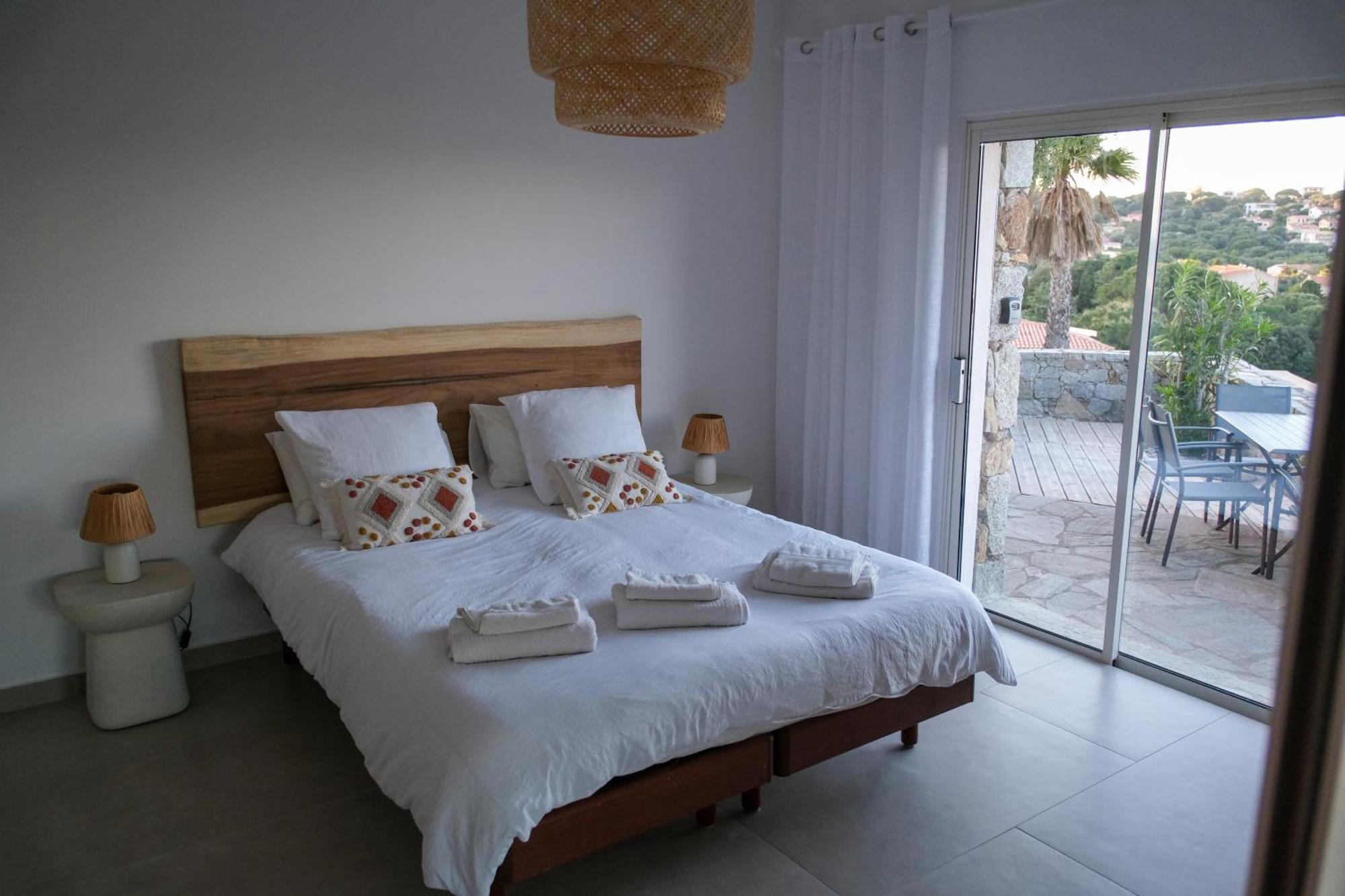 Villa U Mulinu Калви Екстериор снимка